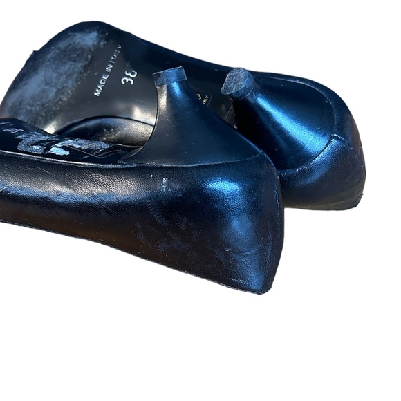 Simard Italian Heels - Picture 6 of 7